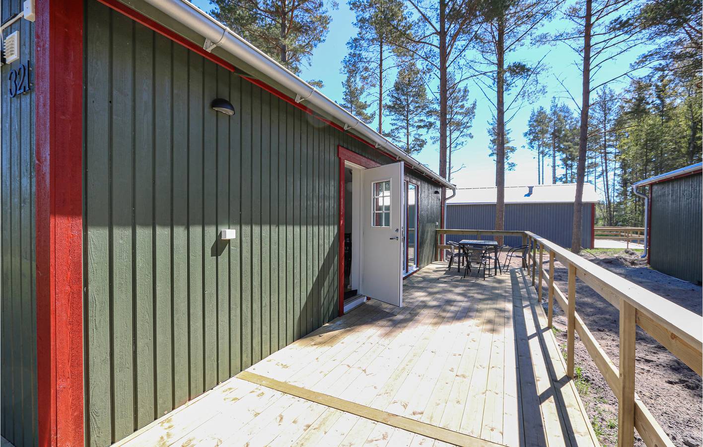Hus för 6 Personer, med terass