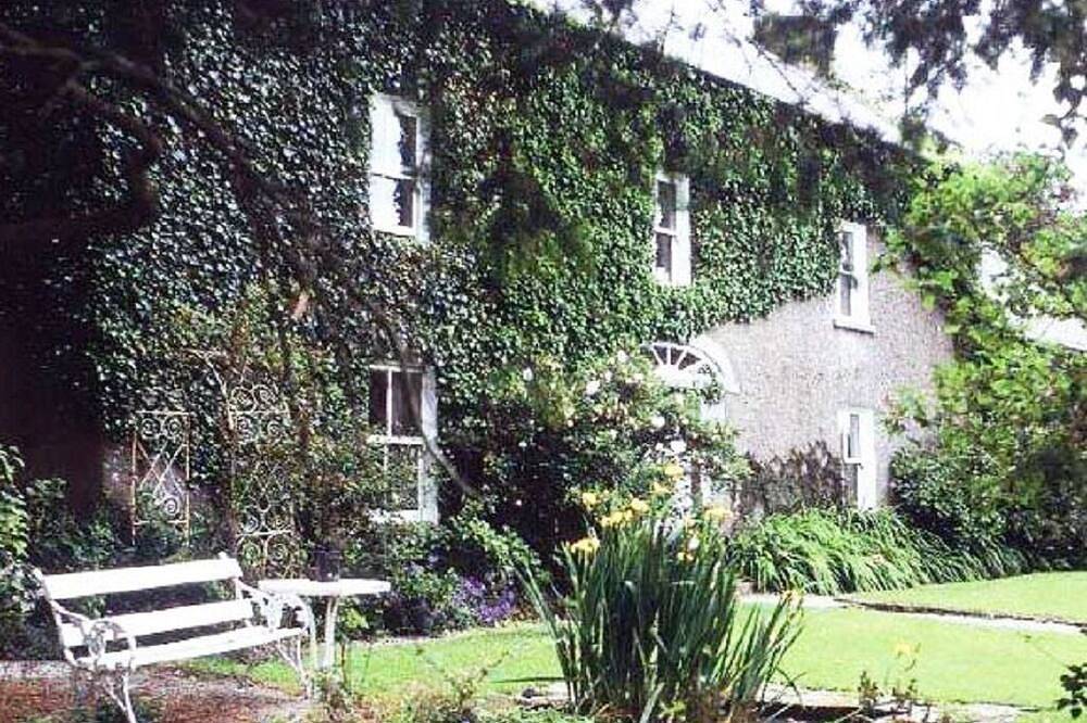 Cullintra House - country escape in County Kilkenny