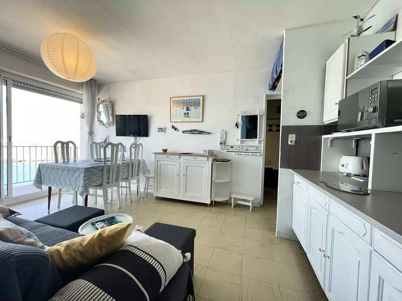 Appartement entier, Face Au Chenal: T2 Avec Balcon Et Parking 4 couchages in Port-la-Nouvelle, Côte méditerranéenne (France)