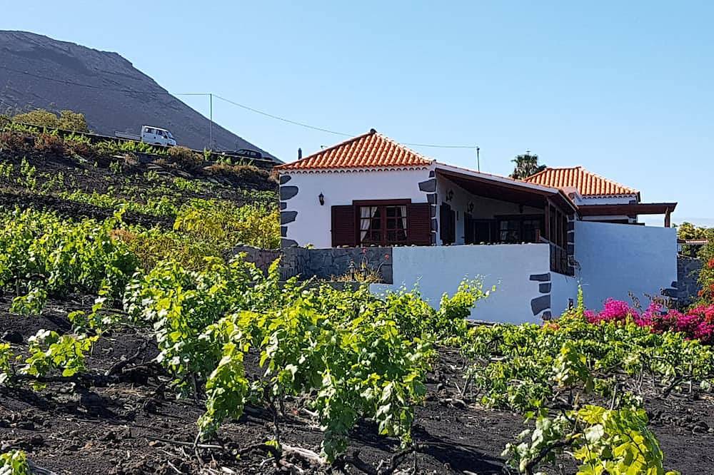 Casa Rural  en Fuencaliente, con bellas vistas al mar y a la montaña in Fuencaliente de La Palma, La Palma Sur