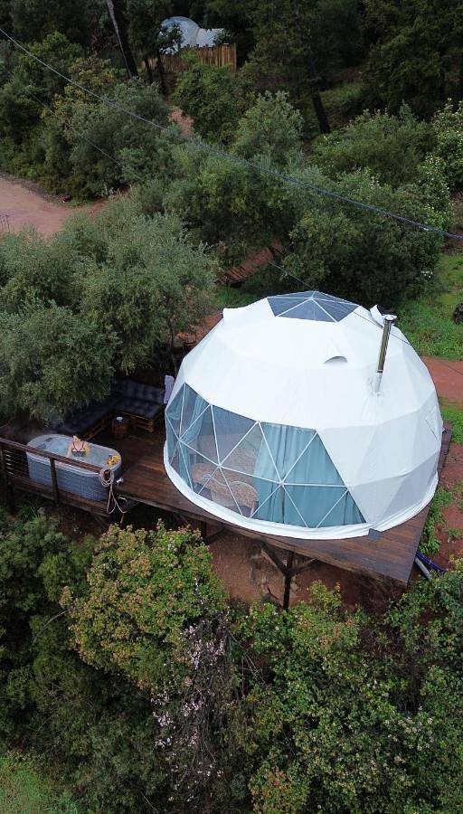 Tent in Puget-Ville, Côte méditerranéenne (France)