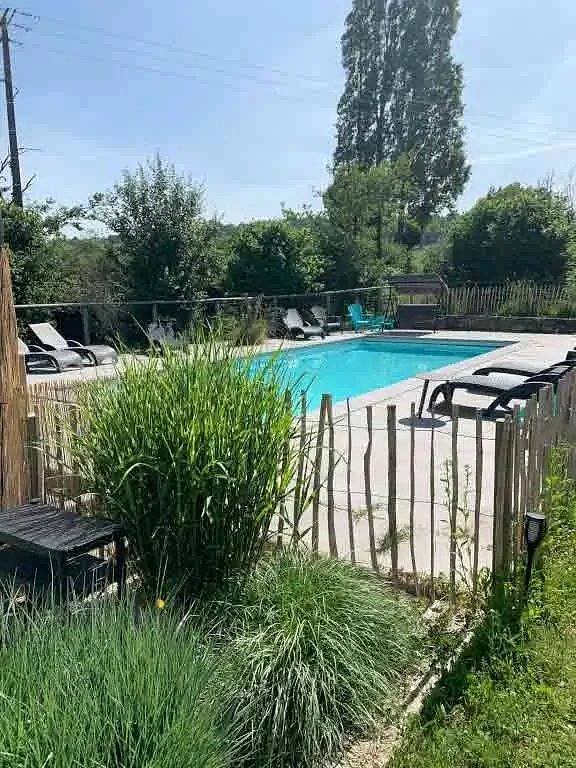Camping 3 étoiles - Piscine  - ccbgdha in Arc-et-Senans, Doubs