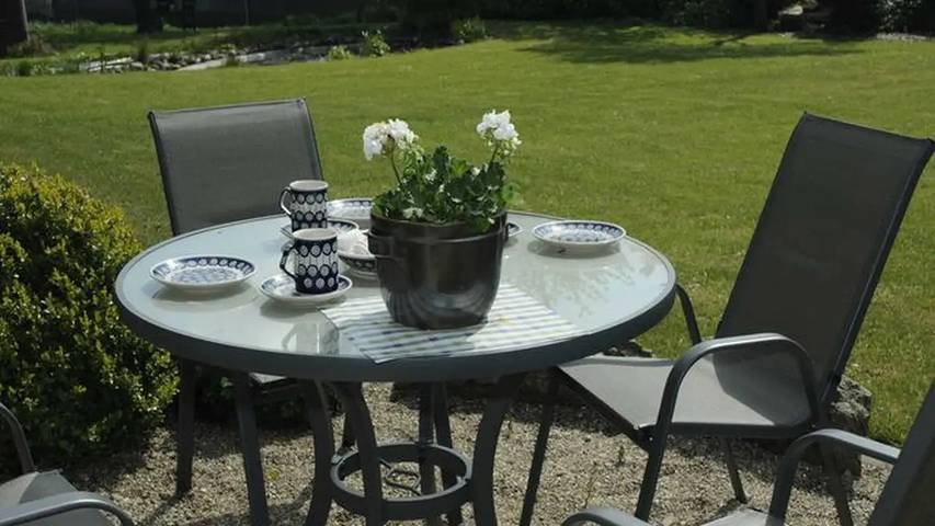 Ferienwohnung für 4 Personen, mit Terrasse und Garten in Hasselberg - 3