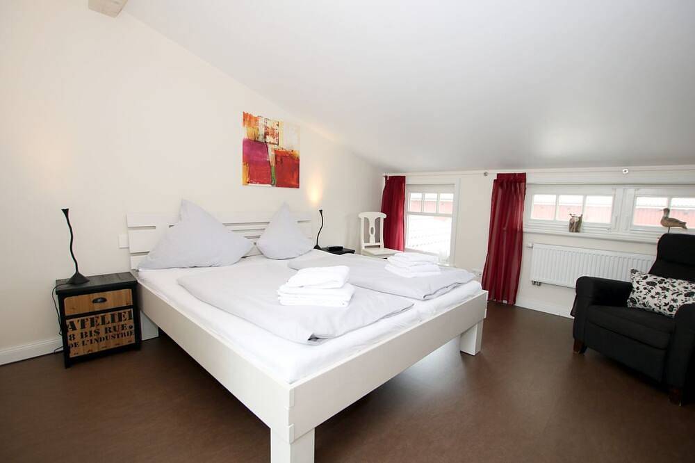 Haus Säbelschnäbler, Susanne-Fischer Weg 27 - 5 Sterne Ferienhaus mit ca. 80 qm in Wyk auf Föhr (Stadt), Wyk auf Föhr