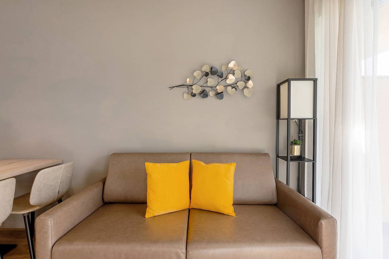 Ganze Wohnung, Apartment 'Weingut Gasshof Apt Antonia' mit Bergblick, Pool und Sauna in Berg (Eppan), Eppan an der Weinstraße
