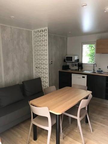Location De Vacances pour 6 Personnes dans Apremont, Vallée de la Loire, Photo 4