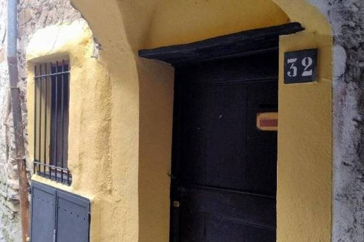 Ferienwohnung für 4 Personen in Montalto Ligure