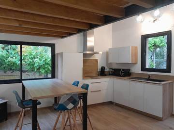 Gîte pour 4 personnes, avec terrasse à Francillon-sur-Roubion