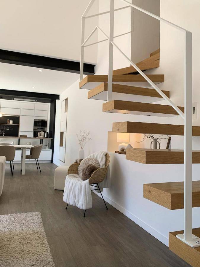 Gîte pour 8 personnes, avec terrasse dans Beaupréau-en-Mauges - 2