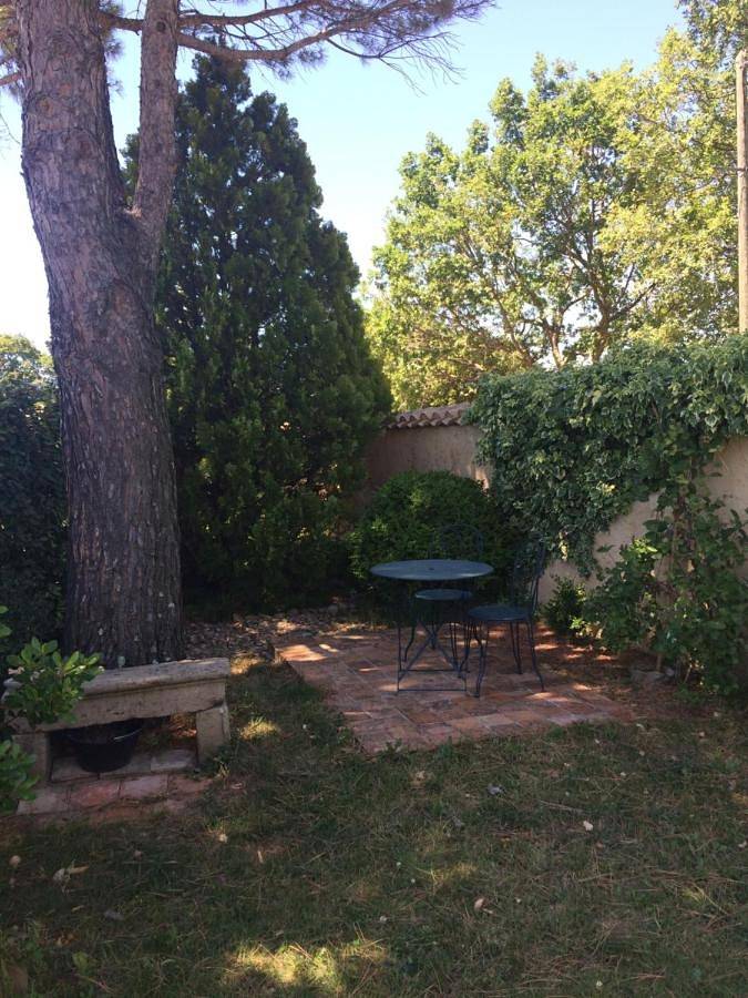 Location de vacances pour 8 personnes, avec jardin ainsi que piscine et vue à Saint-Montan - 2