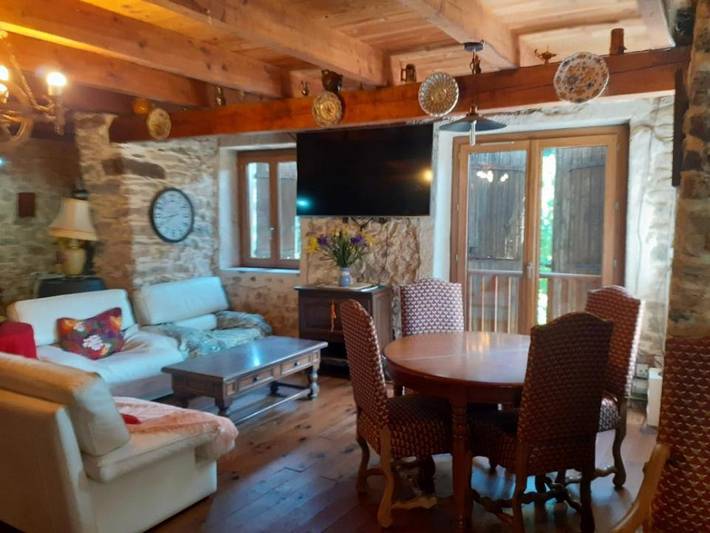 Location de vacances pour 7 personnes, avec Terrasse dans Castanet-le-Haut
