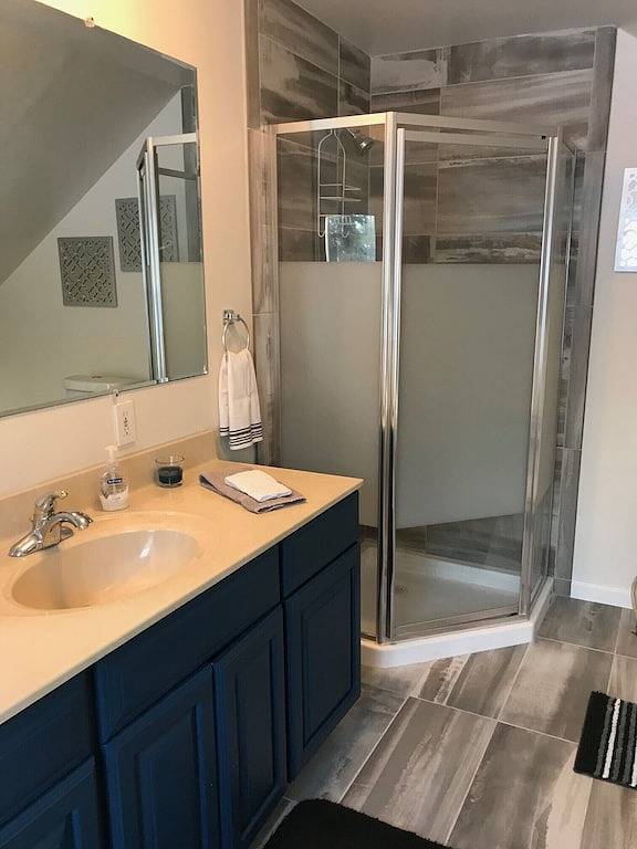 Vacation House for 18 Guests in Higgins Lake, Roscommon County