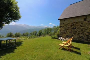Gîte pour 6 personnes, avec jardin et terrasse, animaux acceptés à Gaillagos