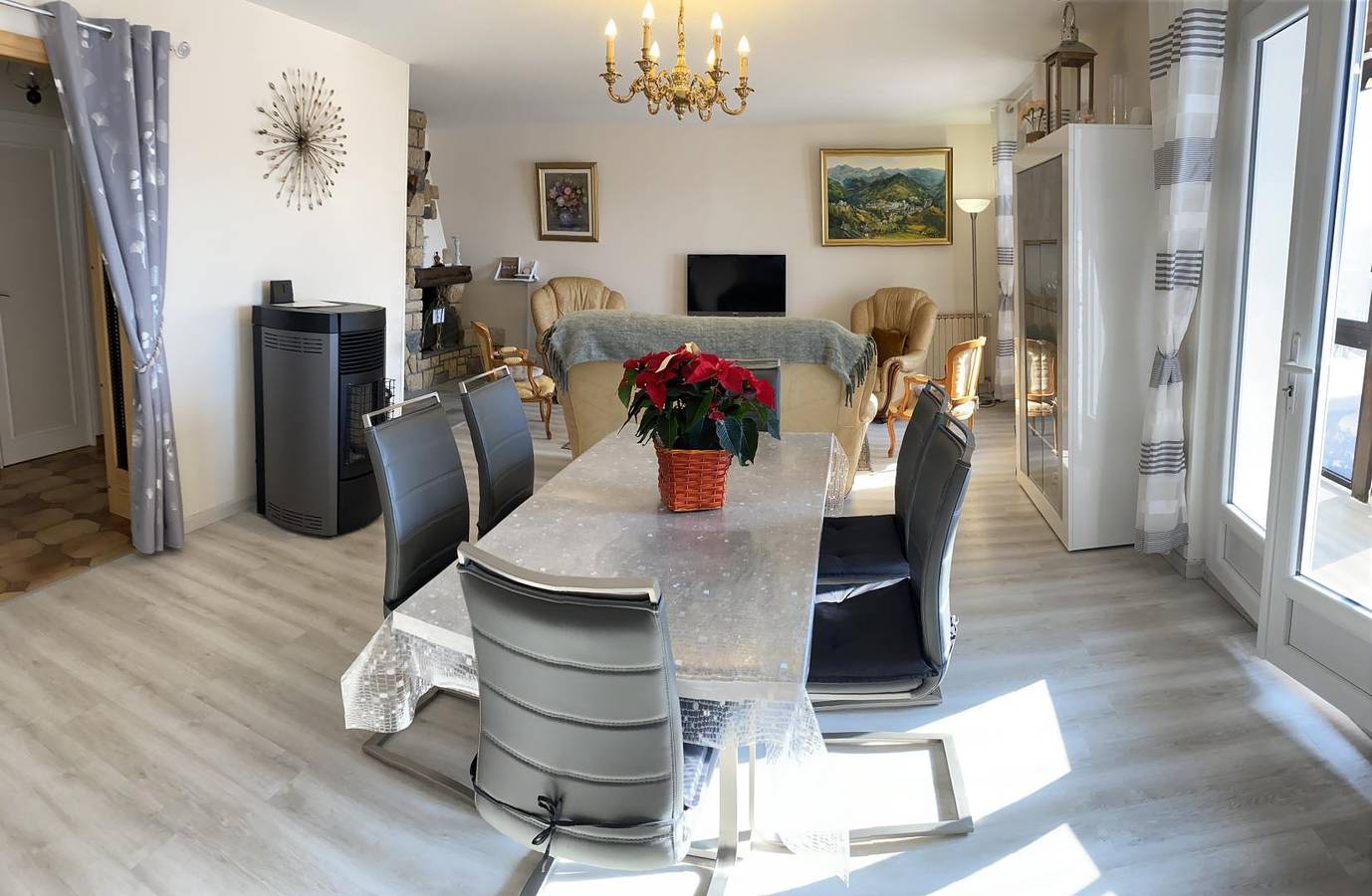 Chez Albert - 4 personnes in Murat-le-Quaire, Parque Natural Regional Volcans d'Auvergne