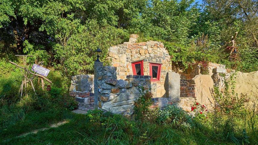 Camping für 4 Personen, mit Sauna und Pool sowie Terrasse und Garten in Sachsen - 4