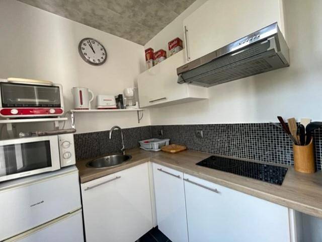 Gîte pour 2 personnes, avec vue dans Thermes Henry Chatel Guyon - 3