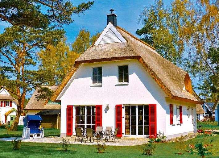 Ferienhaus für 8 Personen, mit Terrasse und Garten sowie Sauna