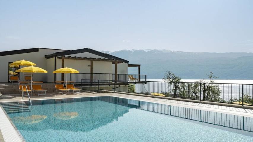 Ferienhaus für 6 Personen, mit Balkon und Pool in Gargnano - 4