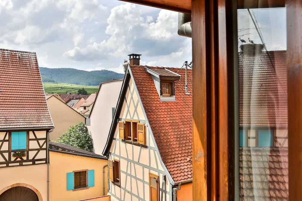 Ganze Wohnung, Bildunterschrift 2 Steine ​​Hohlandsbourg - Ruhig - Im Herzen des historischen Zentrums in Eguisheim, Regionaler Naturpark Belchen der Vogesen