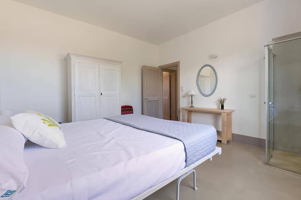 Casa de campo con piscina cerca de la playa de arena, máximo confort y relajarse! in Ugento, Golfo de Tarento