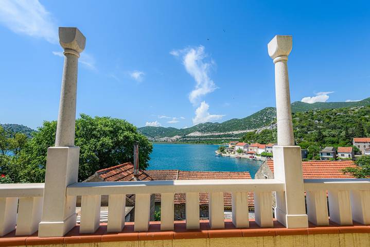 Ferienwohnung für 4 Personen, mit Balkon/Terrasse