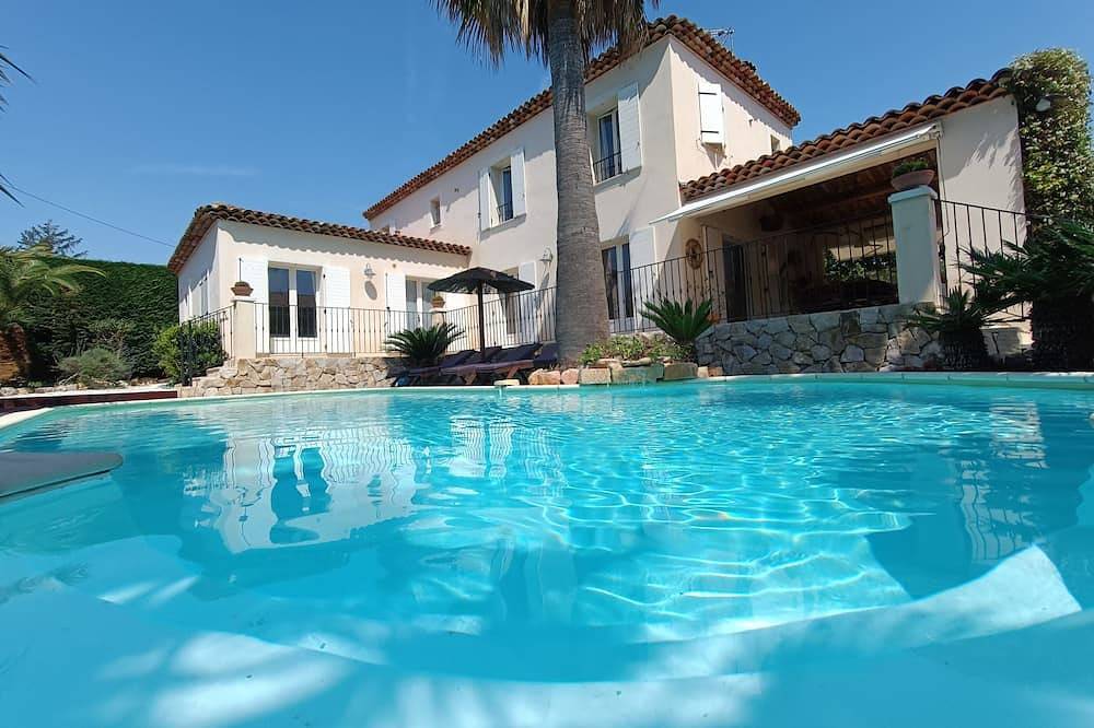 Villa pour 8 Personnes dans Antibes, Région de Cannes