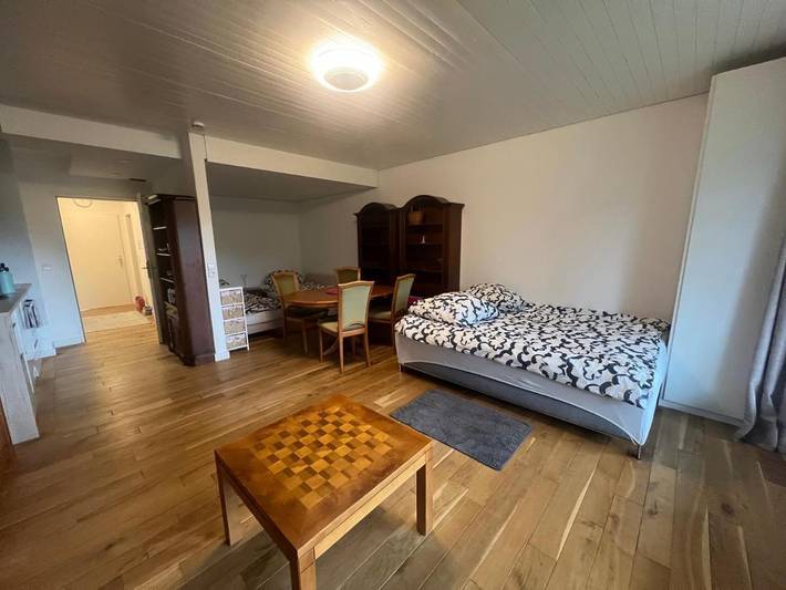 Ferienwohnung für 5 Personen, mit Balkon und Terrasse sowie Garten und Pool in Häusern - 3