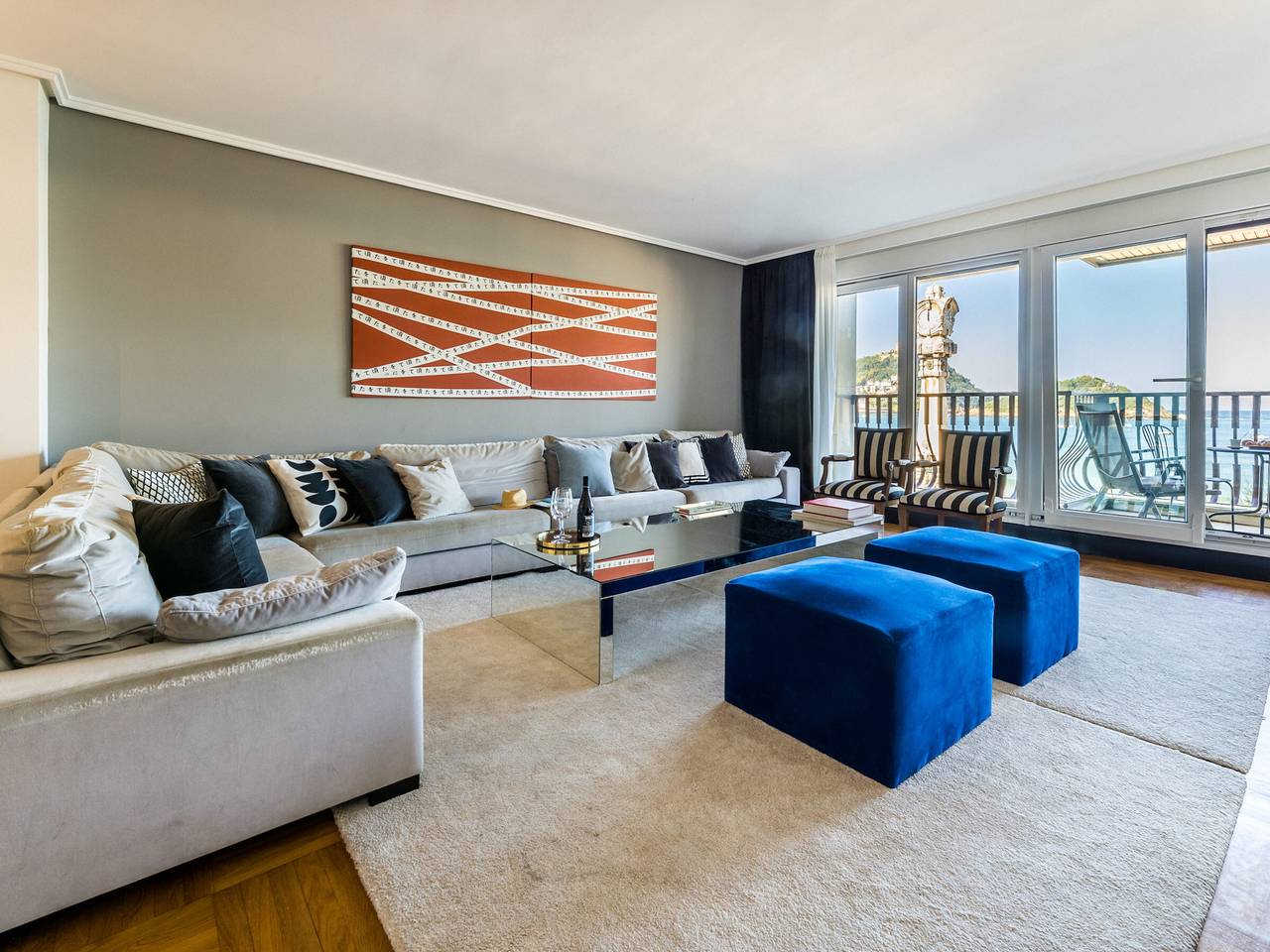 Appartamento intero, Spacious beachfront apartment for 8 people in Playa de la Concha, San Sebastian