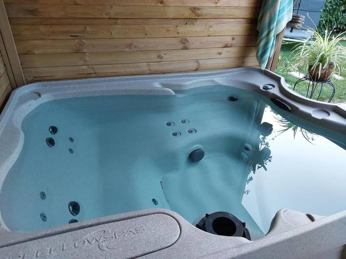 Location de vacances pour 7 personnes, avec jacuzzi et terrasse, animaux acceptés dans Plage du Débarquement (La Croix-Valmer) - 3