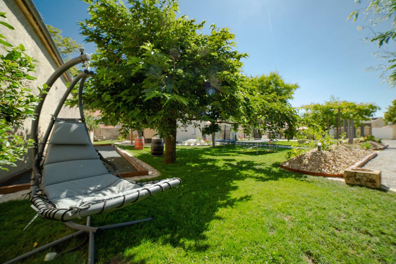 Gîte Tamaris con terraza compartida, piscina y aire acondicionado por Kaz'Concept in La Jarrie, Región de La Rochelle