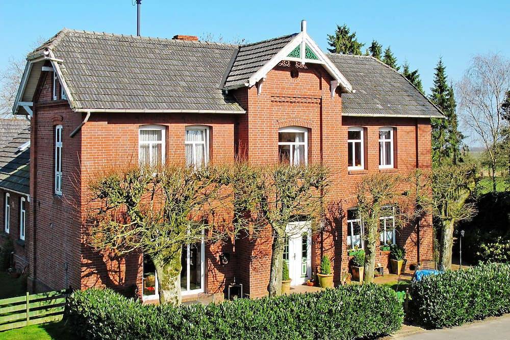 Ganze Wohnung, Von Dollen by Interhome in Oberndorf-Oste, Landkreis Cuxhaven