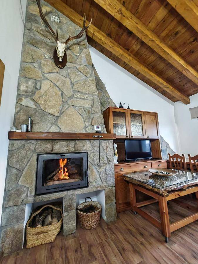 Casa rural para 4 personas, con vistas y jardín en Matallana de Torío