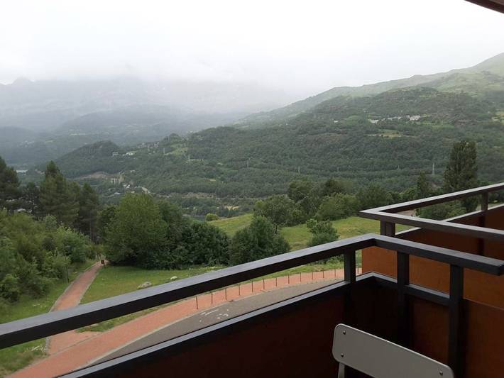 Gîte pour 8 personnes, avec Jacuzzi et Terrasse ainsi que Piscine et Vue à Panticosa