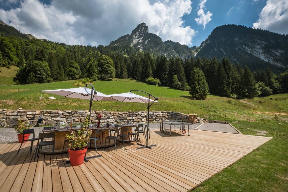 Alquiler con encanto con piscina y sauna in Manigod, Región de Annecy