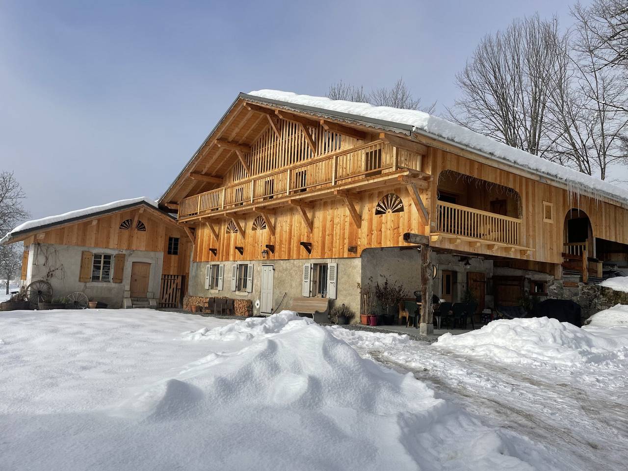 Chalet spacieux à Samoëns, 6 chambres, idéal pour 14 personnes avec Wifi in Samoëns, Région de Bonneville