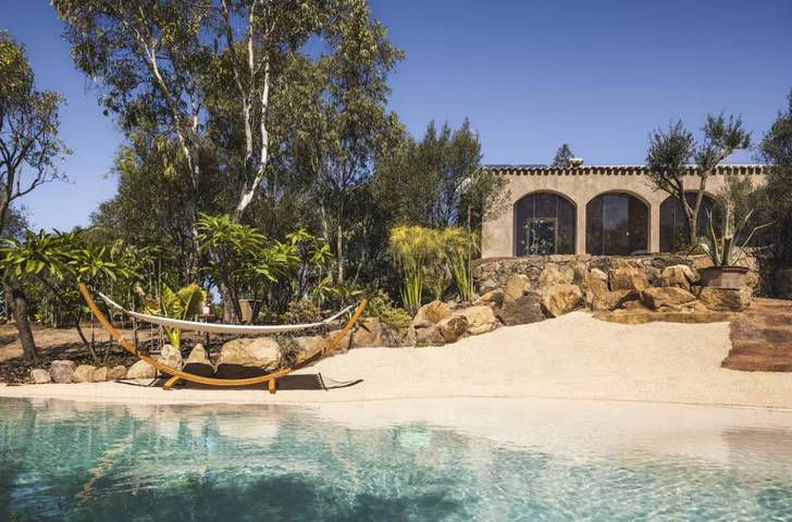 Chalet para 10 personas, con Jardín además de Piscina para niños y Sauna en Capitana