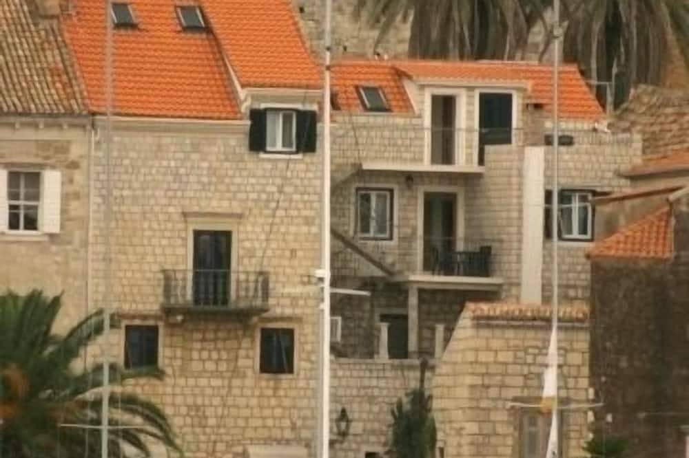 Hel lägenhet, Rooms Nikola, (2699), Vis, hr in Vis Town, Split-Dalmatia guovlu