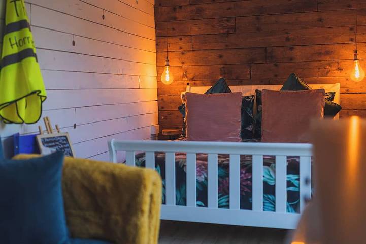 Blockhütte für 2 Personen, mit Terrasse und Whirlpool sowie Garten in Irland - 4