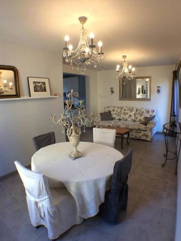 Gîte pour 7 personnes, avec terrasse à Vic-sur-Aisne