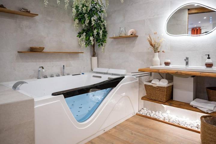 Appartement de vacances pour 2 personnes, avec jacuzzi, animaux acceptés