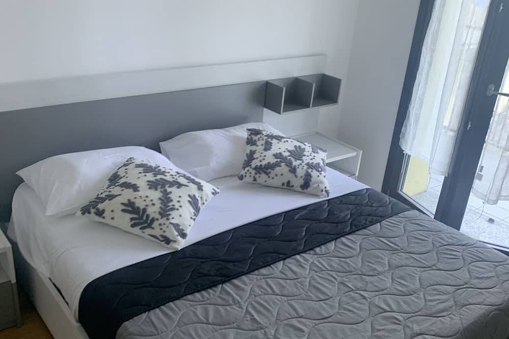 Appartamento intero, Appartamento 'Appartamento A Rho Fiera Galeazzi' con terrazza privata, balcone e Wi-Fi in Rho, Provincia di Milano
