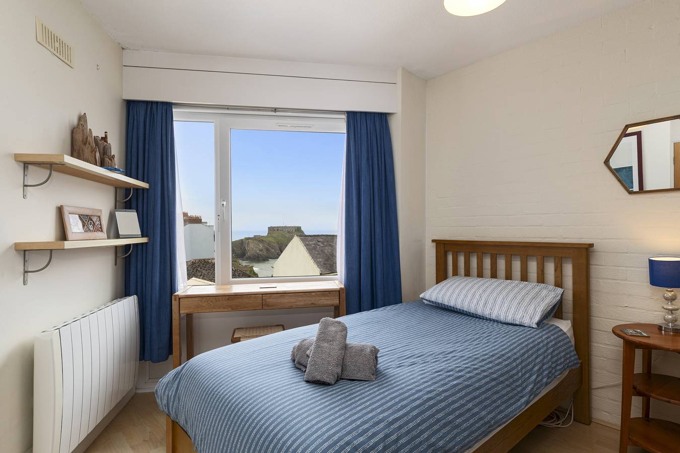 Ganze Wohnung, St Mary's Seaview - In Town Walls, Close to Beach in Tenby, Pembrokeshire