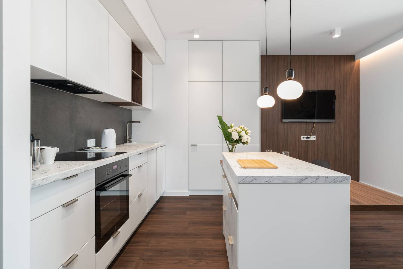 Apartamento entero, Cozy Apartment | Garage Parking and Balcony in Poznań, Gran Polonia (región histórica)