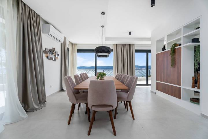 Luxury Beachfront Villa Euphorica Omis with Pool in Lokva Rogoznica, Omis-Riviera