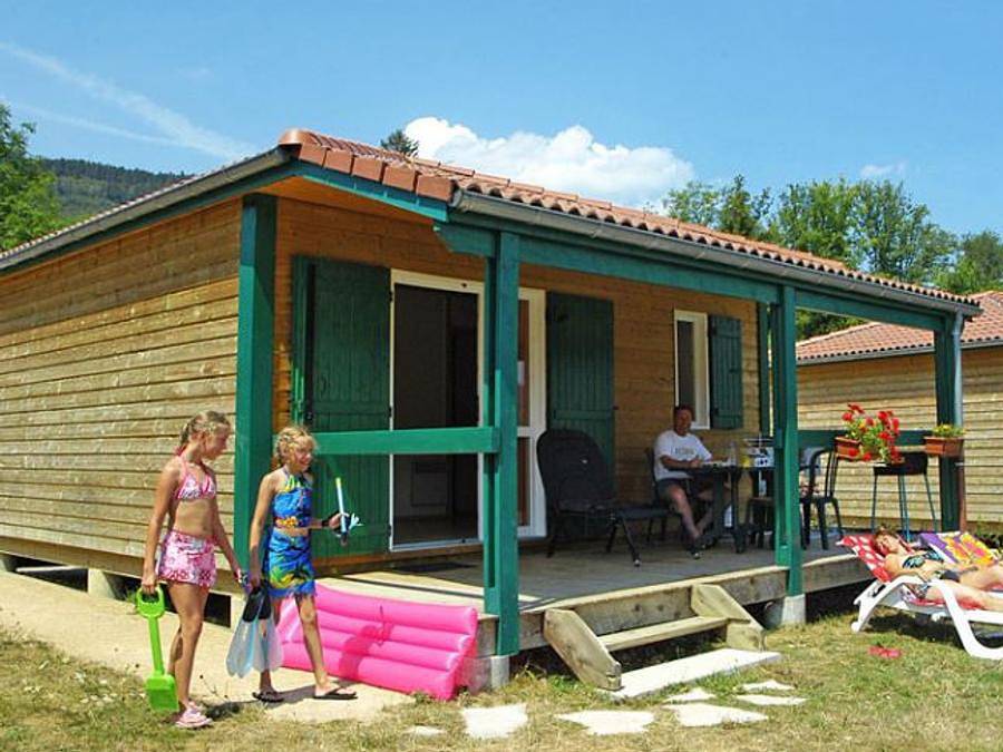 Camping Paradis Les Gorges du Haut Bugey - Chalet 4 persons - Eco 2 bedrooms in Matafelon-Granges, Nantua