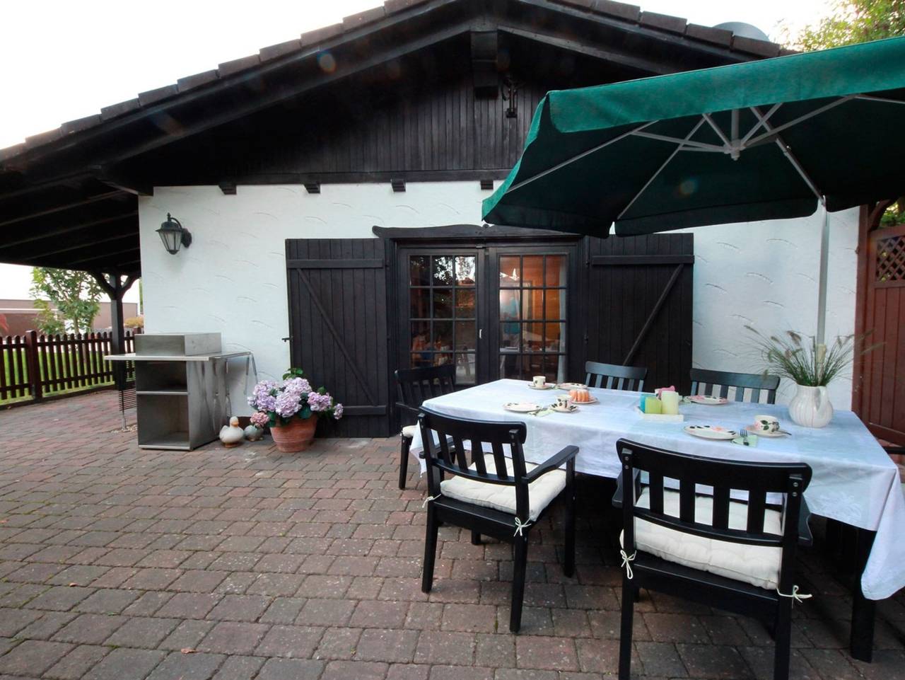 Ganze Ferienwohnung, Gemütliches Eifelhäuschen im Grünen Nähe Nürburgring - Ferienhaus/Ferienwohnung/Appartment/Eifelhäuschen in Hoffeld, Osteifel