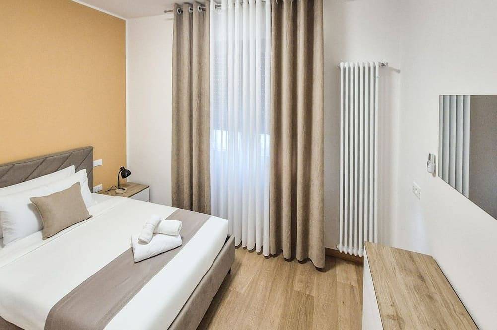 Mattia Guesthouse - Room 2 in Vicenza, Vicenza Provinz