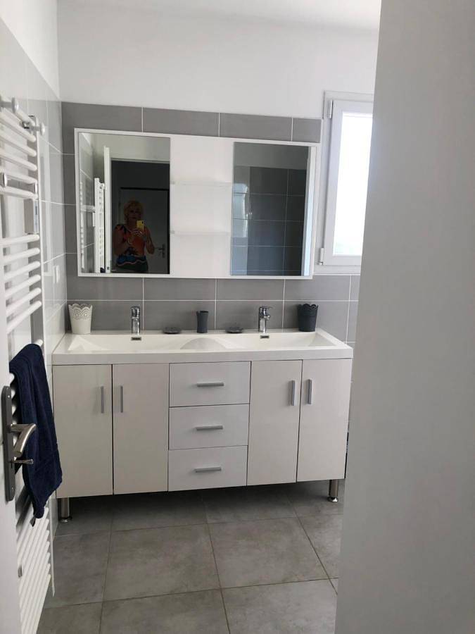 Maison de vacances pour 6 personnes, avec piscine et terrasse, animaux acceptés