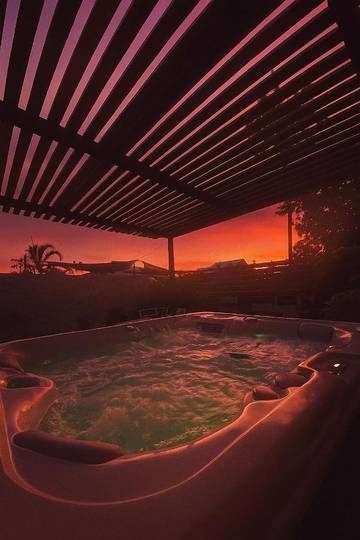 Location de vacances pour 6 personnes, avec jacuzzi et jardin, animaux acceptés dans Vincendo