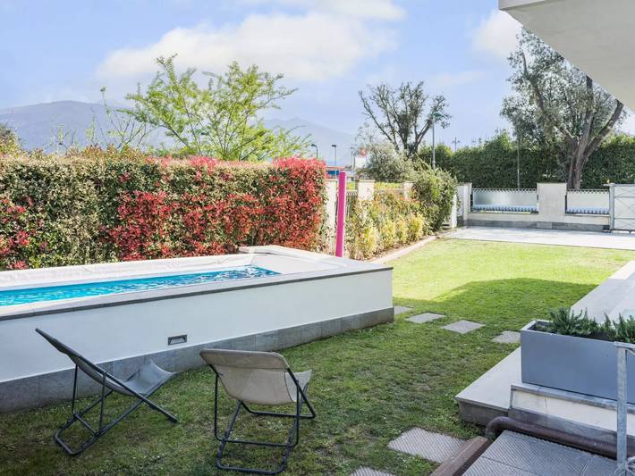 Villa für 6 Personen, mit Pool und Garten in Massa - 2